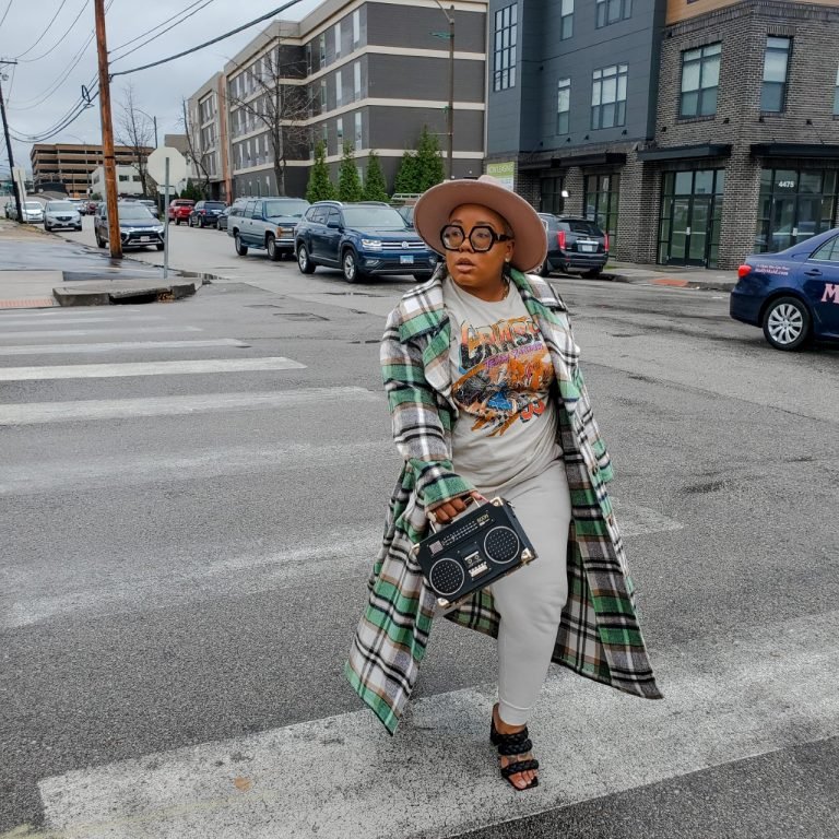 Style Guide: Mixing Prints + Plaids to Create a Fall Staple Look!